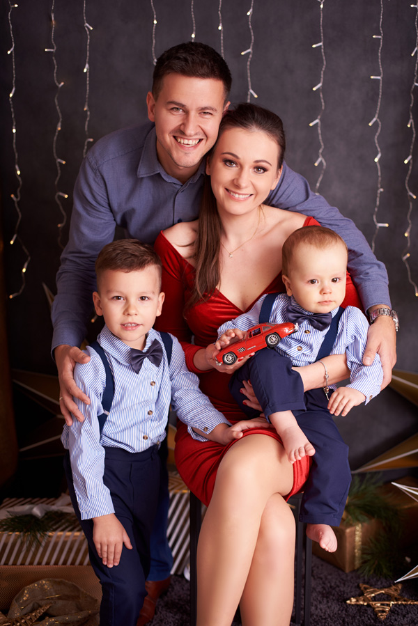 oryginalna mini sesja świąteczna zimowa w studio w Częstochowie Fleszkastudio